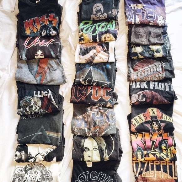 (3) Mystery Graphic Tees • band athletic vintage - Picture 2 of 8